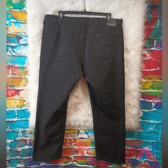 Lee Regular Fit Black Denim Straight Leg Jean Size 42x29 - Picture 9 of 12